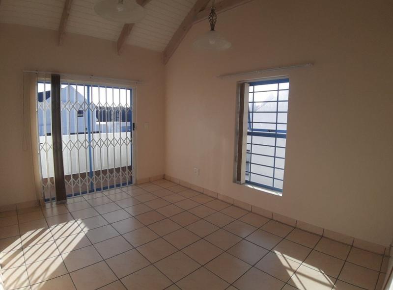 4 Bedroom Property for Sale in Blue Lagoon Western Cape